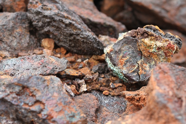 A Sure Bet to Overturn the Curse by Shaping Upstream Mining of Critical Minerals